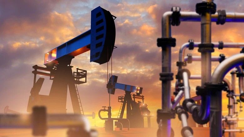 Analisis Harga Minyak Turun, Apakah Oversupply Jadi Ancaman? - Data Pasar 2025-11-04