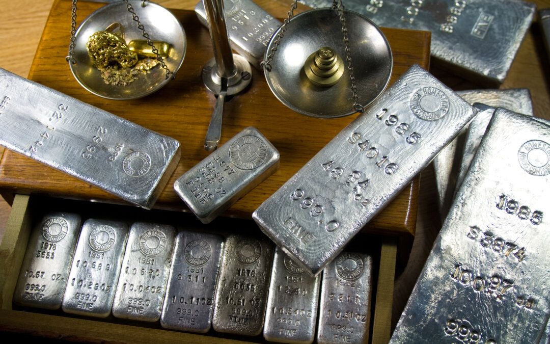 Analisis Perak Melejit! Ketegangan Global Jadi Pemicu Lonjakan Harga - Data Pasar 2025-12-23