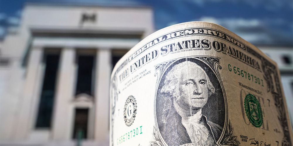 Analisis Dolar Tertahan, Investor Tunggu Bank Sentral - Data Pasar 2026-07-21