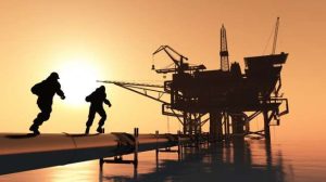 Minyak Melaju, Hormuz Makin Terancam